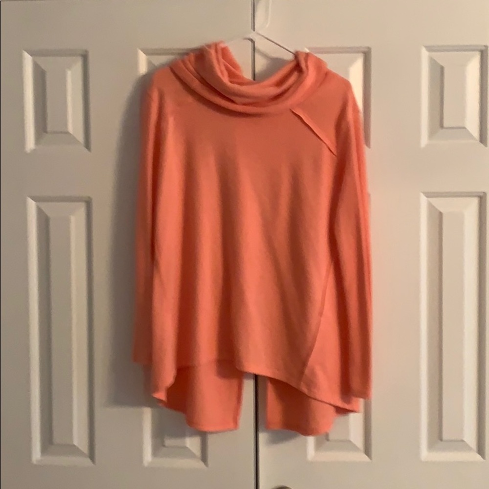 🧶 Cowl Neck High Low Sweater Size M 🧶 - Picture 1 of 16